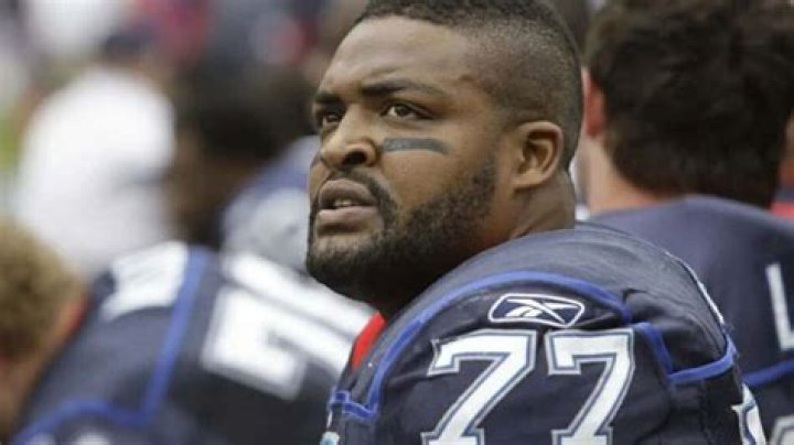 Demetress Bell net worth, wiki, age, ethnicity, wife, height, career