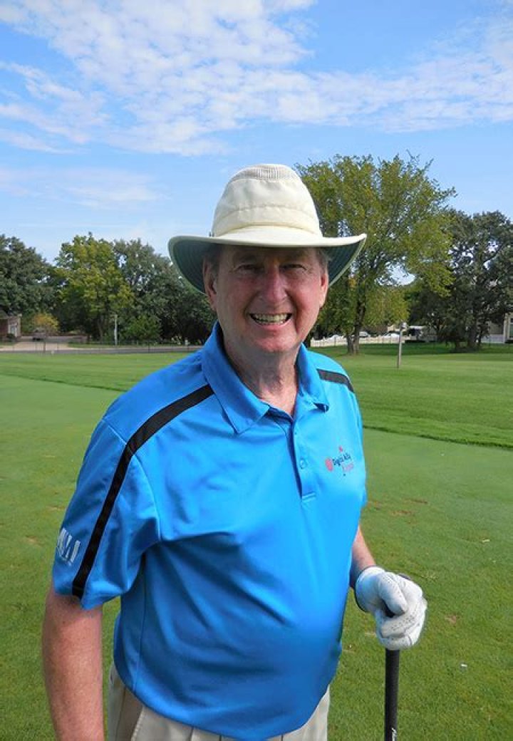 Lenexa retiree goes above and beyond to support dementia research at KU Alzheimer’s Disease Research Center