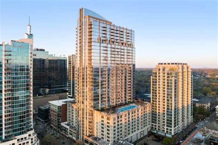 Midtown West Apartments, Condos and Real Estate