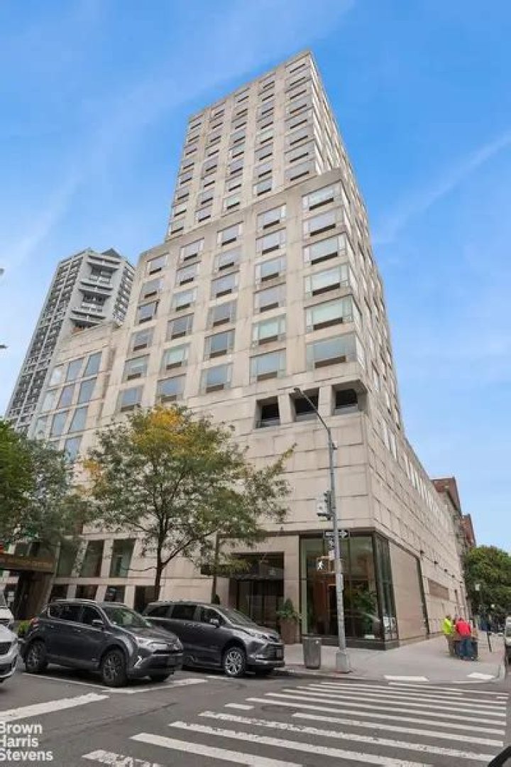 One Museum Mile, 1280 Fifth Avenue - East Harlem