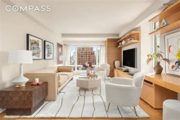 The Brompton, 205 East 85th Street, NYC - Condo Apartments