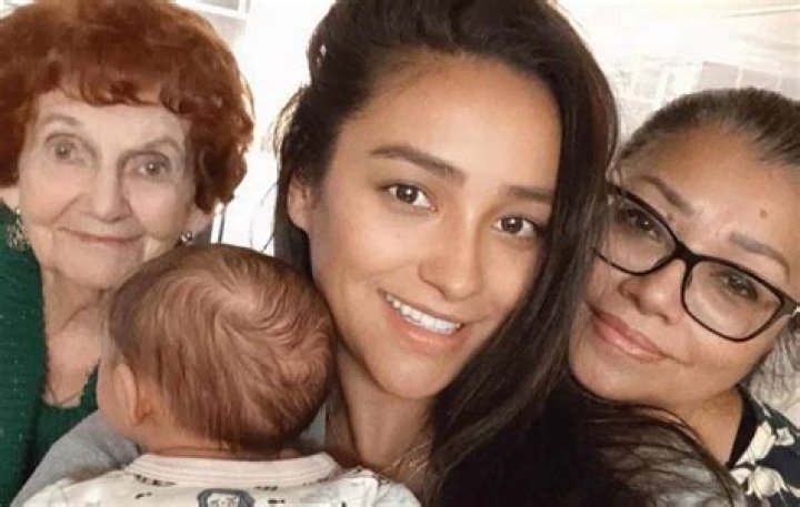 Who is Shay Mitchell’s mother Precious Garcia? Age, daughter, family, husband